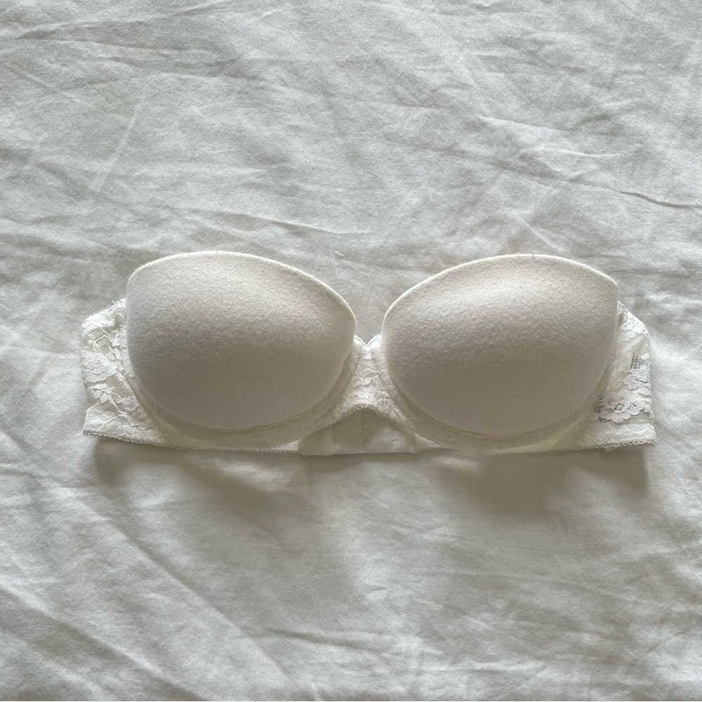 3/$20 🖤 H&M Strapless Push Up Bra